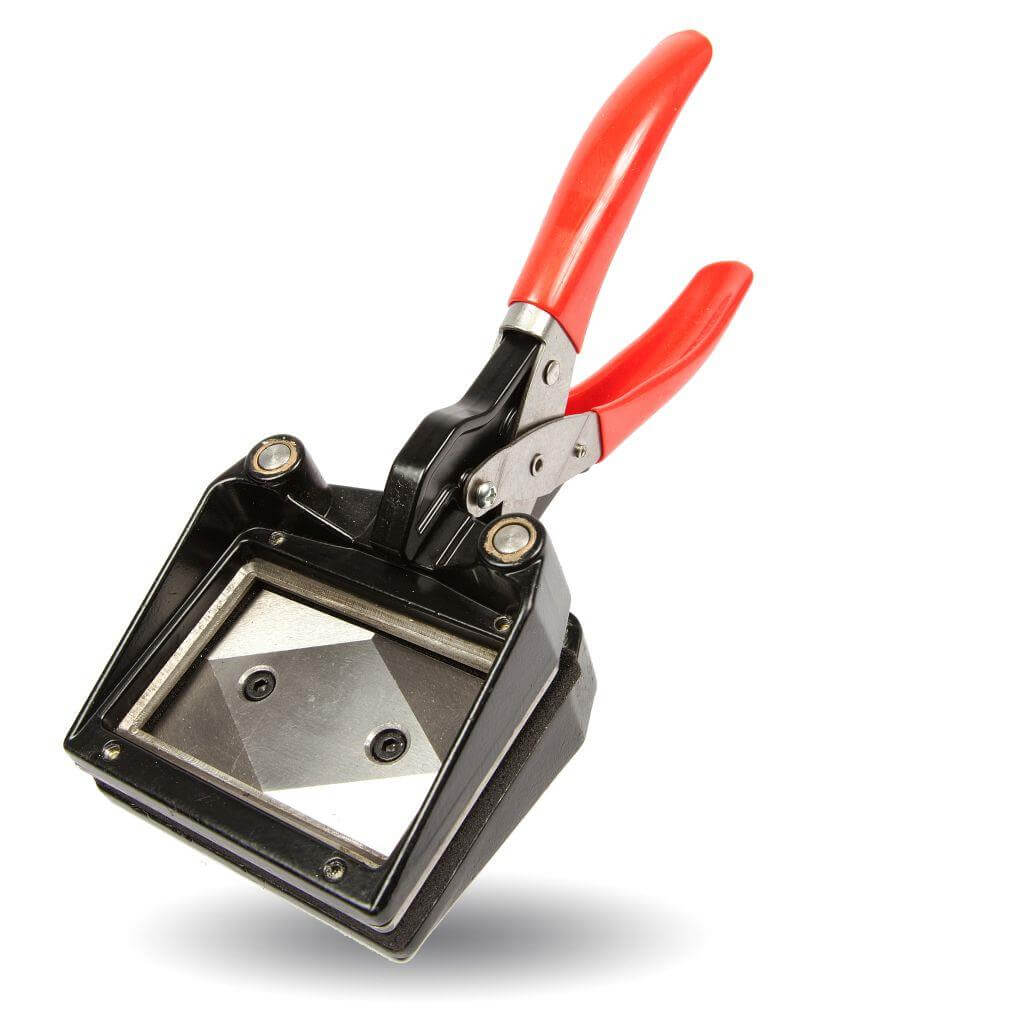 Buy 70 x 45mm Hand Held Photo ID Cutter Punch from £55.07 Online